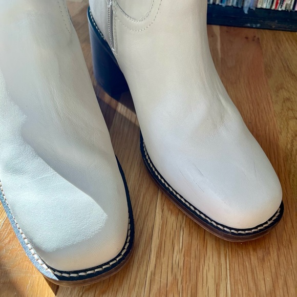 Women’s Size 9 White Block Heel Zip Bootie by Patina Portland Leatherr - Picture 7 of 8